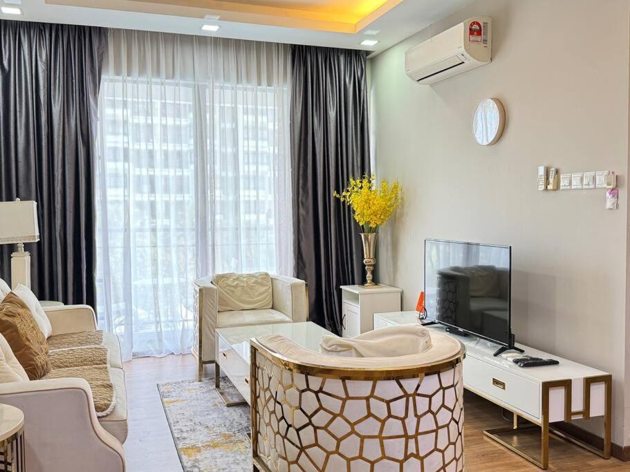 Minumum 7Days 3Br At Pju 10 Damansaradamai Apartment Petaling Jaya Exterior photo